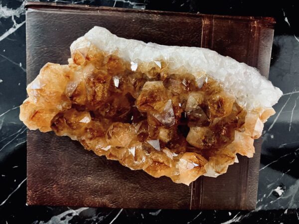 amas de citrine