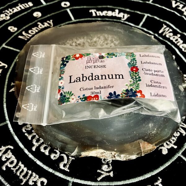 encens laudanum